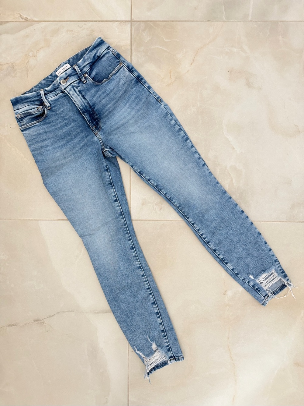 GOOD AMERICAN Good Legs Jeans